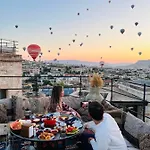 Chelebi Cave House Otel