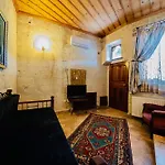 Otel Chelebi Cave House 2*