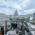 Otel Chelebi Cave House 2*