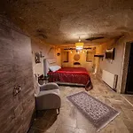 Otel Chelebi Cave House Göreme