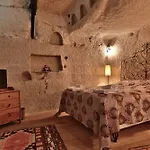 Otel Chelebi Cave House