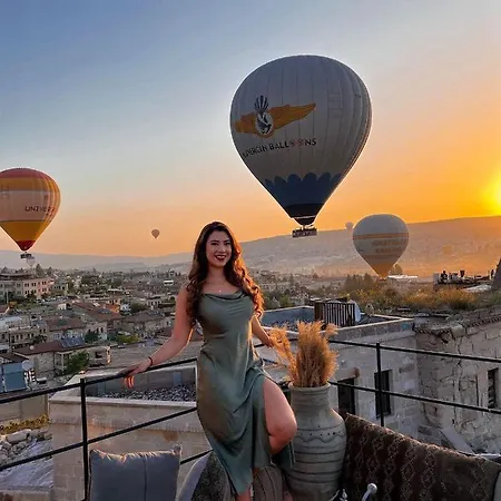 Chelebi Cave House فندق غوريمِيه