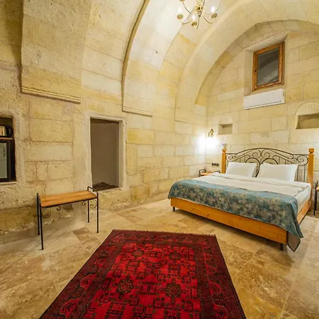Otel Chelebi Cave House