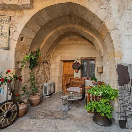 Chelebi Cave House Otel Göreme