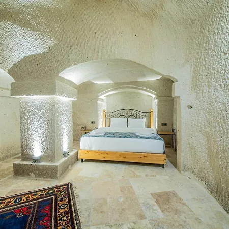 Otel Chelebi Cave House 2*