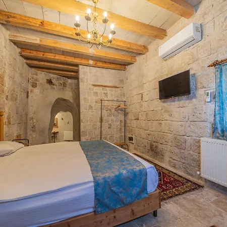 Hotel Chelebi Cave House